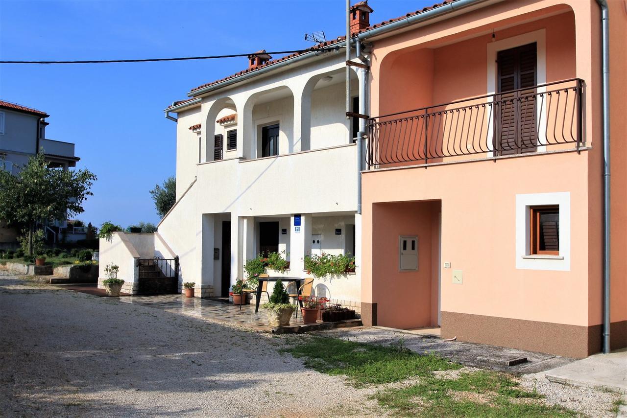 Apartments Livio Stranici Rosini Экстерьер фото