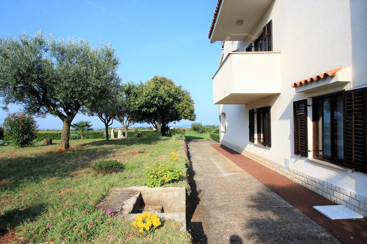 Apartments Livio Stranici Rosini Экстерьер фото