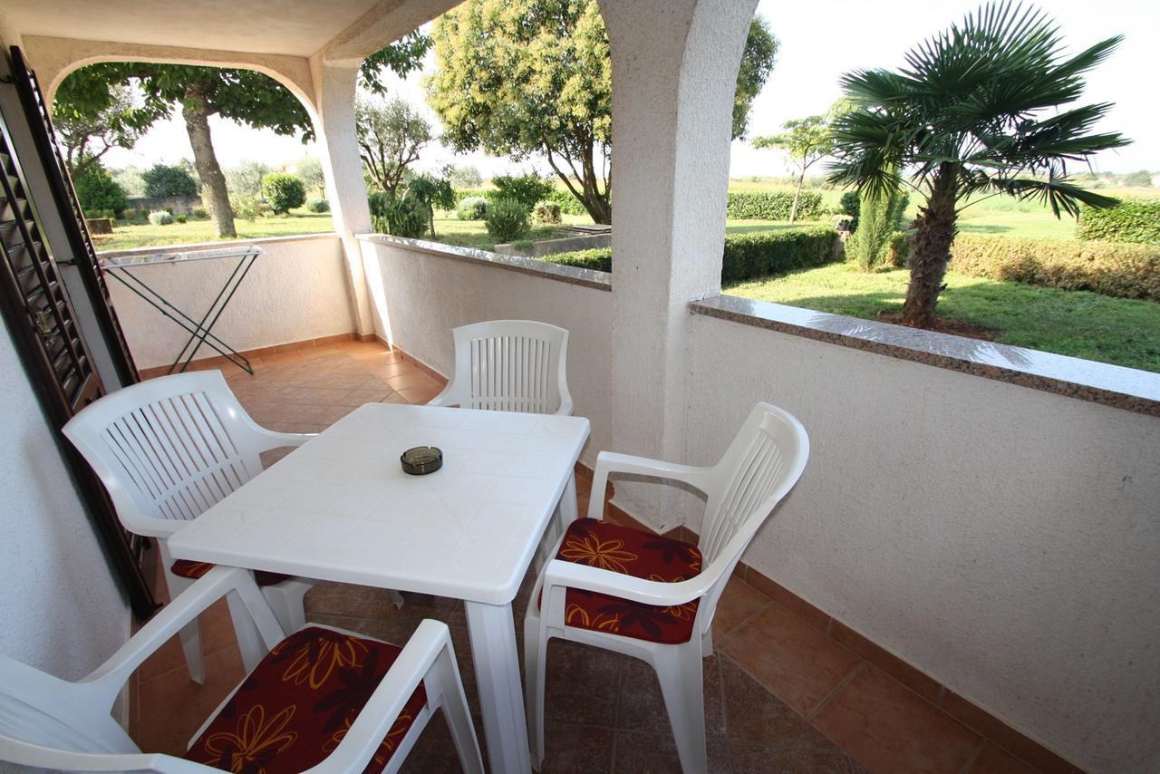 Apartments Livio Stranici Rosini Экстерьер фото